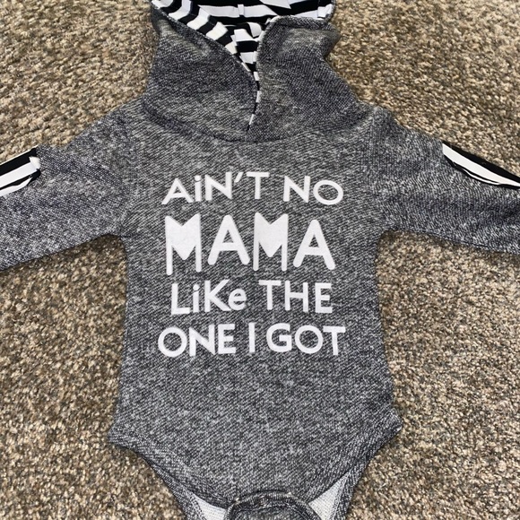 Brand new without tags Amazon outfit - Picture 3 of 5